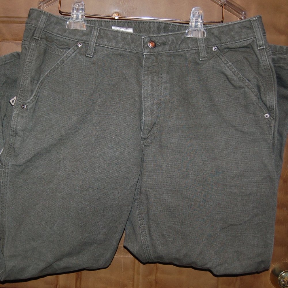 Women's Carhartt Cargo Pants